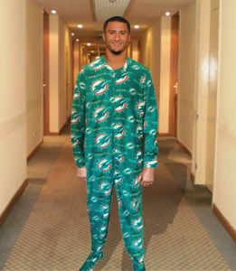 dolphin-footed-pajamas-3.png