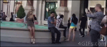 girls_fail_miserably_in_these_hilarious_gifs_08.gif